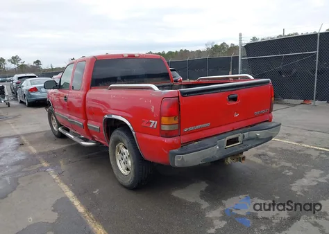 1999 Chevrolet Silverado 1500 Ls z USA, uszkodzony, nr VIN 2GCEK19T6X1191537